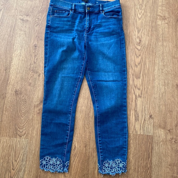 Ann Taylor Factory Jeans! - Picture 2 of 5